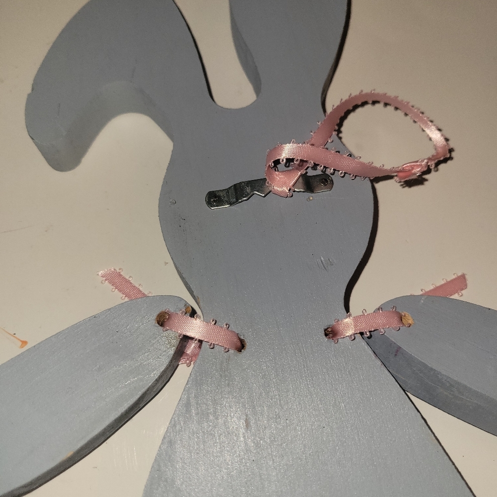 WOODEN DOOR HANGER